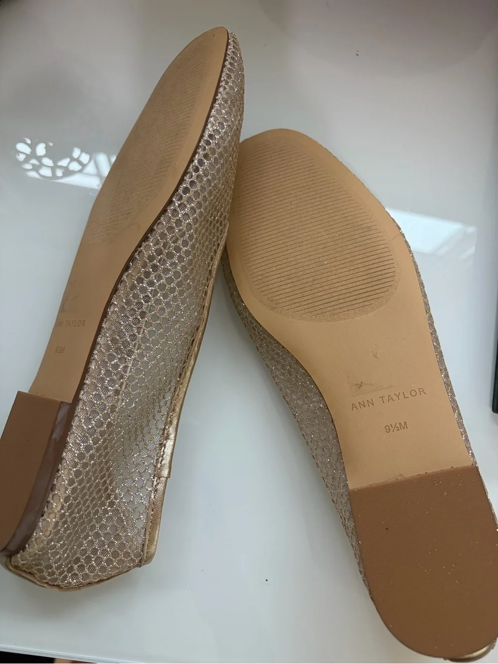 Ann Taylor Gold Glitter Mesh Ballet Flats NWOT